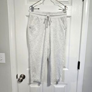 32° Degrees Cool Women's Light Heather‎ Gray Straight Leg Capri Lounge Pants